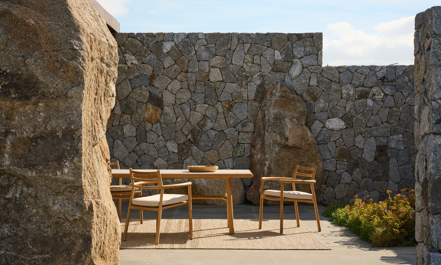 Garden dining table- UKIYO