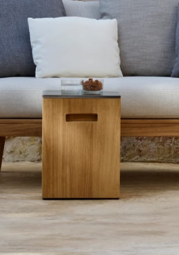 Garden side table - TAIRU